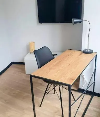 Centrum Katowic 3 아파트